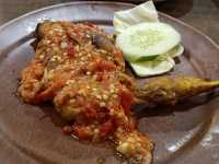 Lets Discover The Best Daun Pisang inside BATAM mall