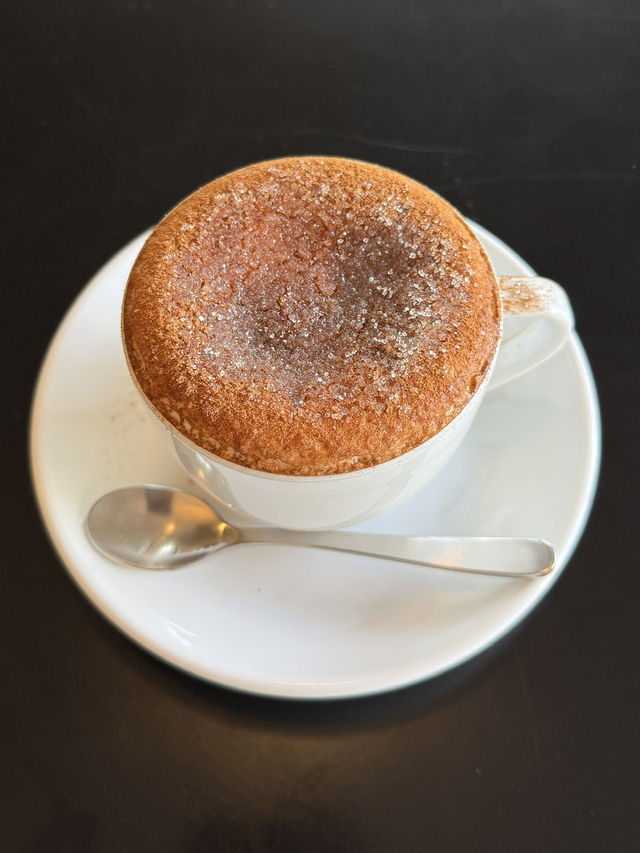 【韓国旅行】ソウル／ふわふわシナモンカプチーノが美味しいカフェ☕️✨️