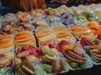 เดินเที่ยวตลาดมืดหลวงพระบาง สปป.ลาว 