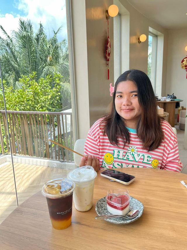 มหัศจรรย์คาเฟ่