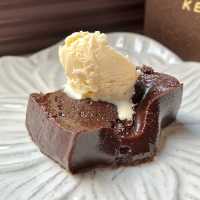 A Sweet Indulgence at Ken’s Cafe Tokyo Main Store