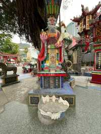 Tin Hau and Kwun Yum Statues