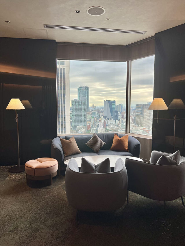 Christmas Afternoon Tea at MIXX Bar & Lounge, ANA InterContinental Tokyo