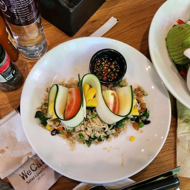 We Cafe phuket ผักออแกนิค farm to table