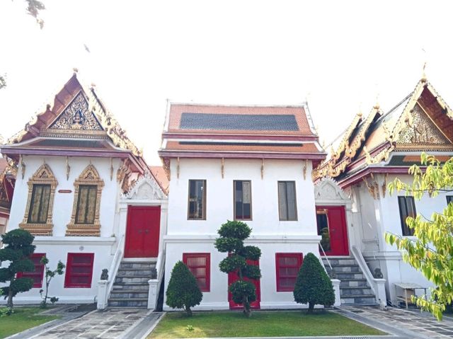 วันหยุดสงกรานต์ เที่ยววัดเบญจมบพิตร✨️