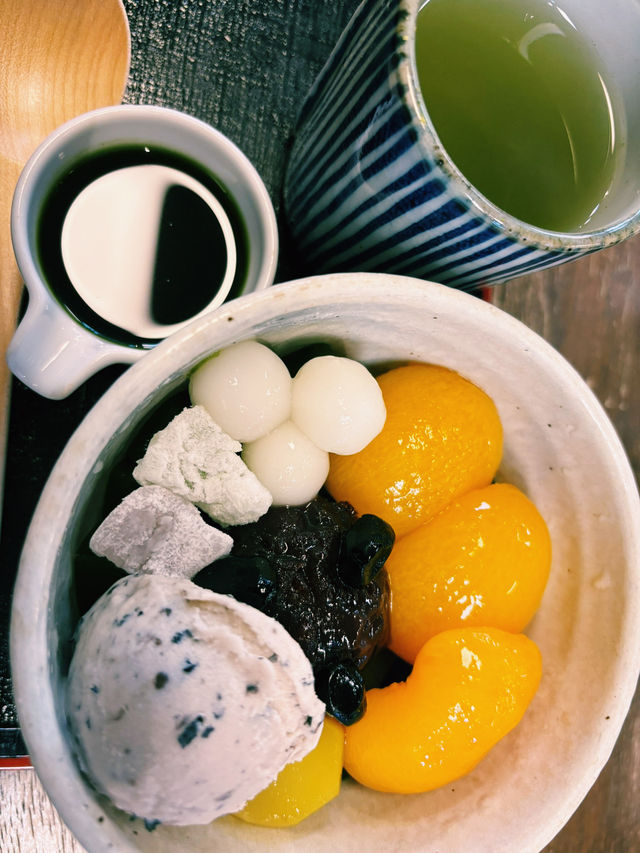 【西新宿から新宿御苑でのアーシングと甘味 】
