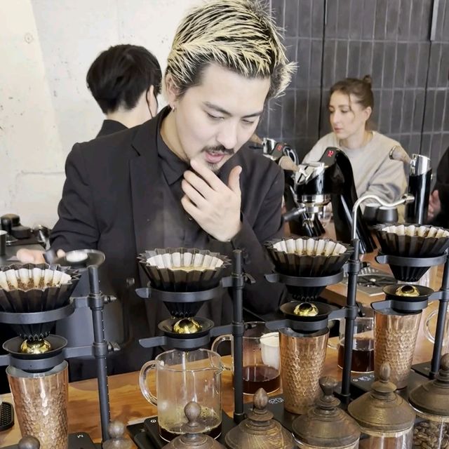 impressive cafe