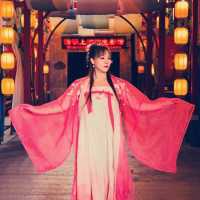Walking Through Time: A Day in Song Dynasty Hangzhou