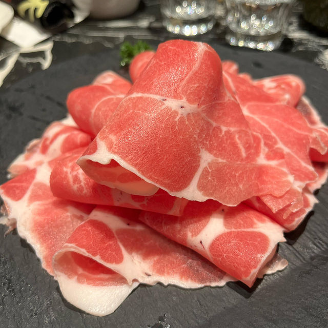 🔥【中環重慶火鍋霸主】朝天門非遺火鍋｜麻辣控必朝聖🌶️