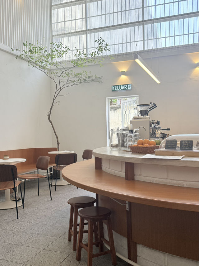 คาเฟ่สุดชิค ใครมาต้องเชคอิน P.66 Café