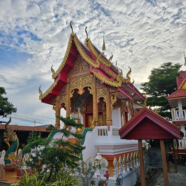 🌻ไหว้พระทำบุญ | วัดป่าเห็ว (สันปูเลย)🌼