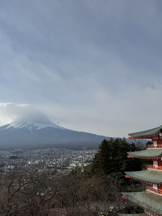 山梨縣漂亮的富士山 