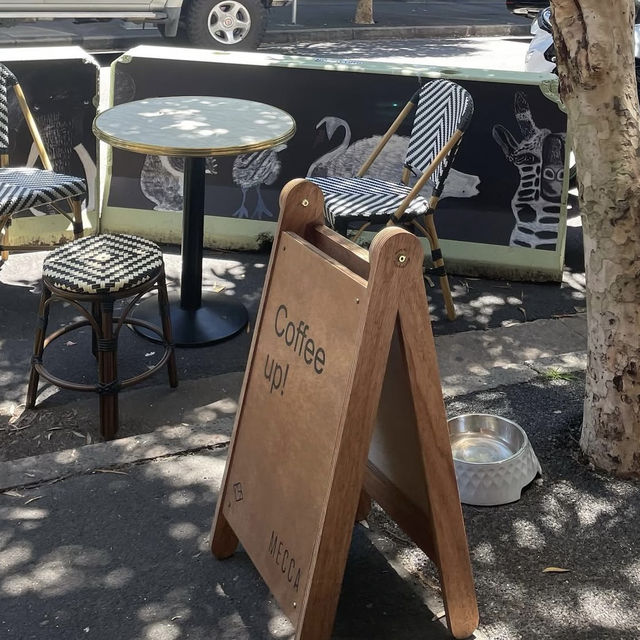 🇦🇺 シングルオリジン豆を使用した高品質なコーヒーが魅力のカフェ