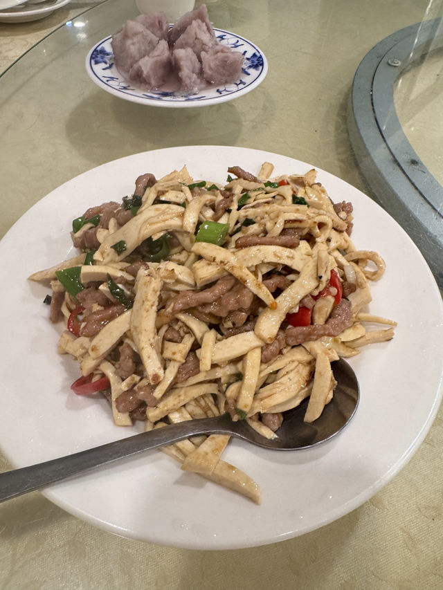 台北民生社區台菜名店「侯門小館」