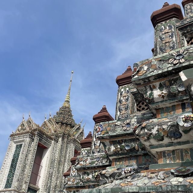 【バンコク🇹🇭】夜明けの象徴🌙ワット・アルン
