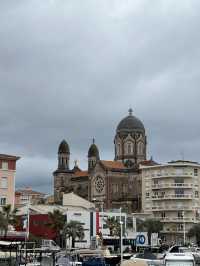 Fréjus เมืองชายฝั่งในฝรั่งเศส