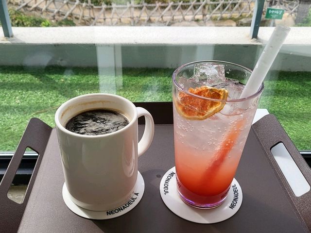 카페 너나들이