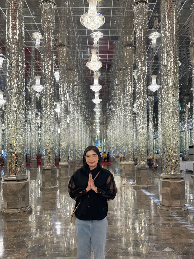 “วัดท่าซุง” อุทัยธานี — วัดสวย ศักดิ์สิทธิ์อลังการ