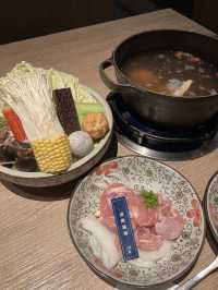 寬敞、舒適、氣派的用餐空間～
