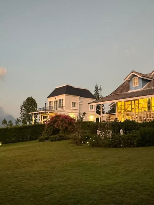 City sights by day, cottage coziness by 