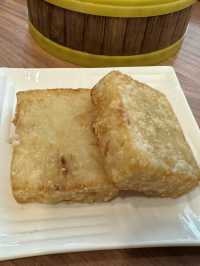 Kuu Comforts: Where Local Favourites Meet Café Chic in Eco Botani