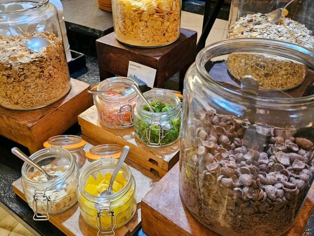 🏨 Pullman Bangkok Hotel G — Urban Comfort in the Heart of Silom