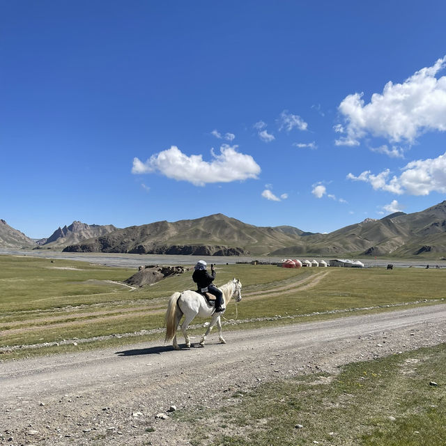 Been dreaming of Kyrgyzstan for so long — finally made it when AA opened the route to Almaty! 🇰🇬