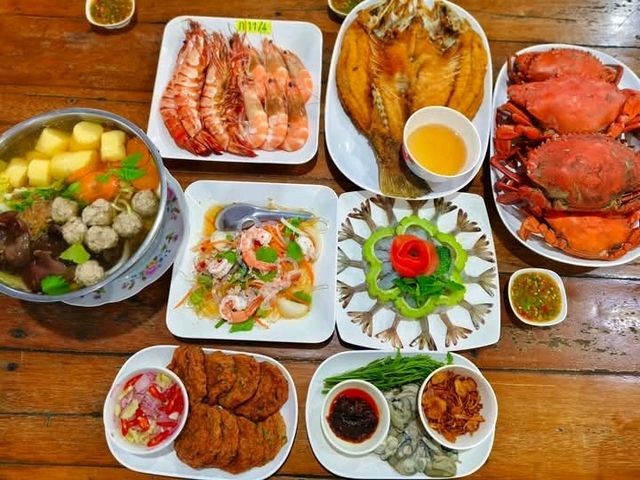 #จันทบุรี #ทริป2วัน1คืน เที่ยวฟินกินนอน