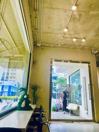 다낭  NORMAD CAFE 