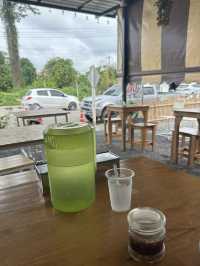 เฮียหนวดอาหารตามสั่ง