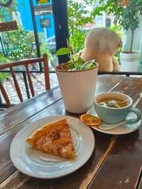 Hidden Café, Heavenly Pie: Manila Edition