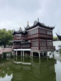 3‑day itinerary for Shanghai, with accommodation, food tips, and practical advice: