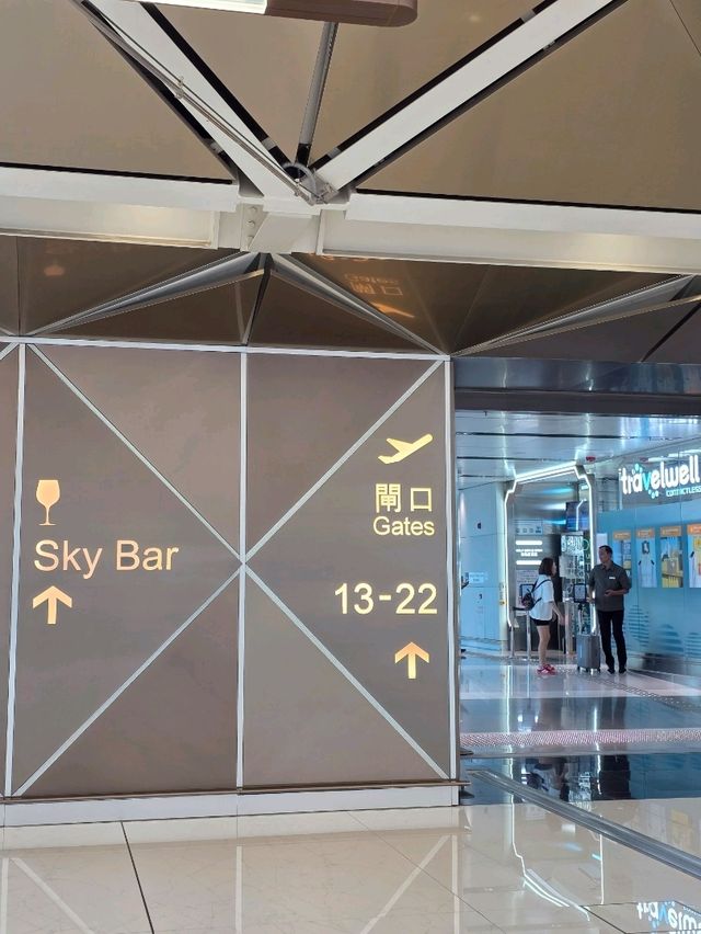【香港機場快靚正美食攻略】📍Interval - 趕飛機必Mark!