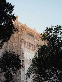 【世界最大級のゴシック建築】セビリア大聖堂で歴史と荘厳に包まれる旅✨