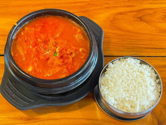 พามาทานอาหารเกาหลี 🇰🇷 ย่านสุขุมวิท