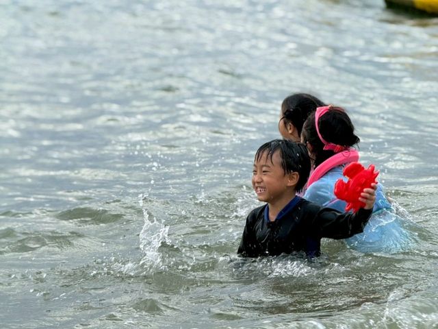 สระว่ายน้ำอลังการ kidzone ของเล่นเยอะมาก