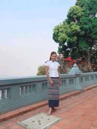 พระบรมธาตุศรีนครินทราสถิตย์มหาสันติคีรี แม่สลอง