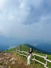 Leo núi Mindungsan (민둥산) tại Hàn Quốc