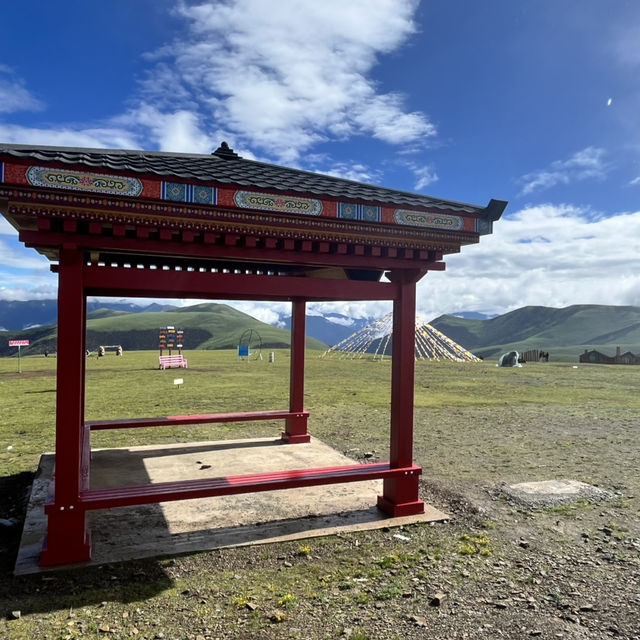 📍Kazila Mountain – A Dreamy Highland Pasture Above the Clouds