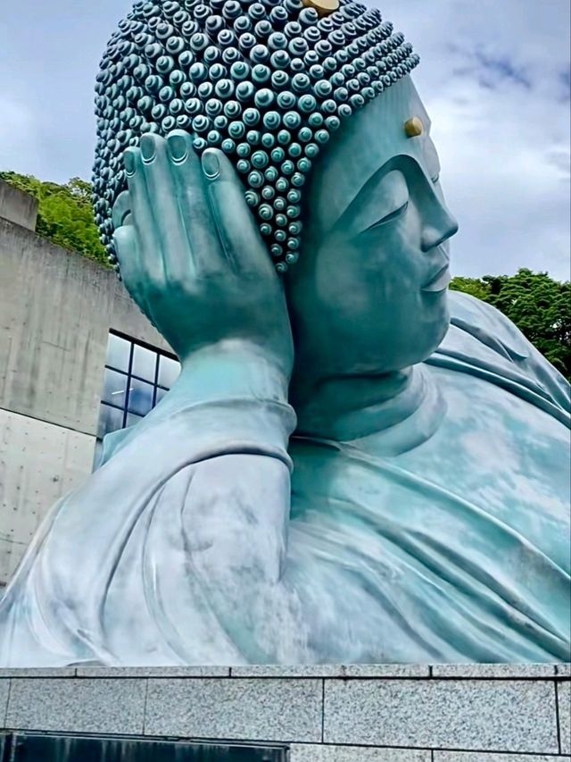 วัดนันโซอิน สักการะพระนอน