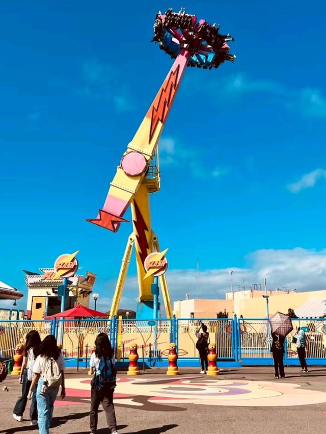 🎢🐬 Ocean Park Hong Kong – Wild Rides, Cute Creatures & Ocean Views! 🌊🐼