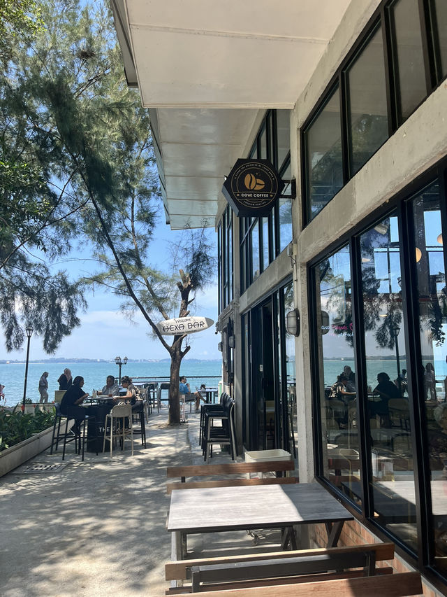 A Morning Revisit to The Cove: Seaside Serenity with Style