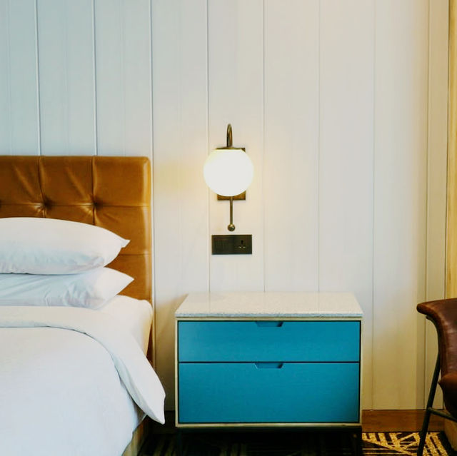 Contemporary Calm and Global Ease