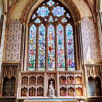 It had a chapel dedicated to the Royal Regiment of Wales or Welsh regiment formed in 1969