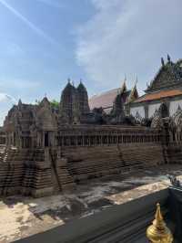 ชวนคุยชวนเที่ยว ชวนไปวัดพระแก้วกัน