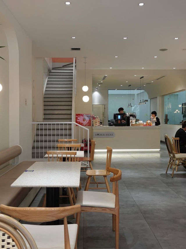 Muse Coffee & Pastry