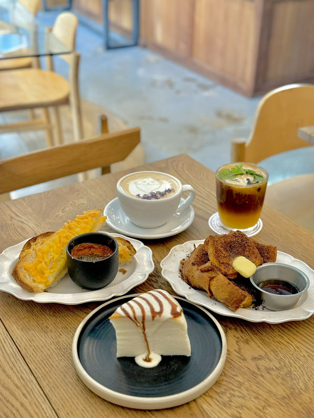  下午茶時光☕️🧁