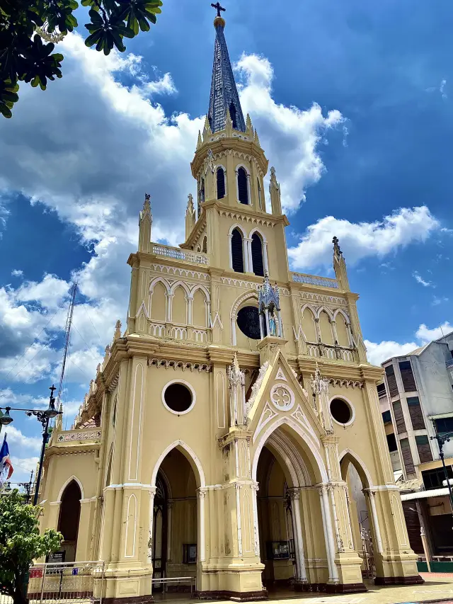聖玫瑰堂:曼谷最古老的天主教教堂之一