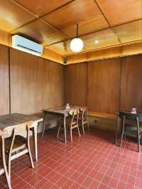 วินเทจที่ Kopikina Tebet Timur