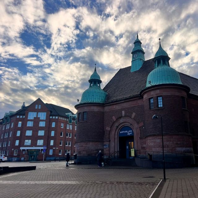 Urban Cool and Sea Breezes in Malmö